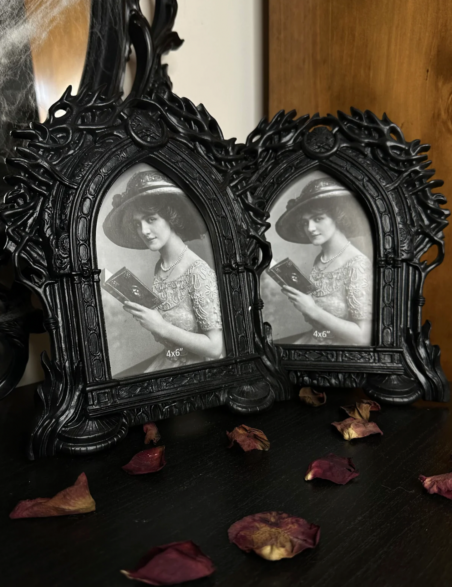 BLACK FOREST - Gothic Frame Set