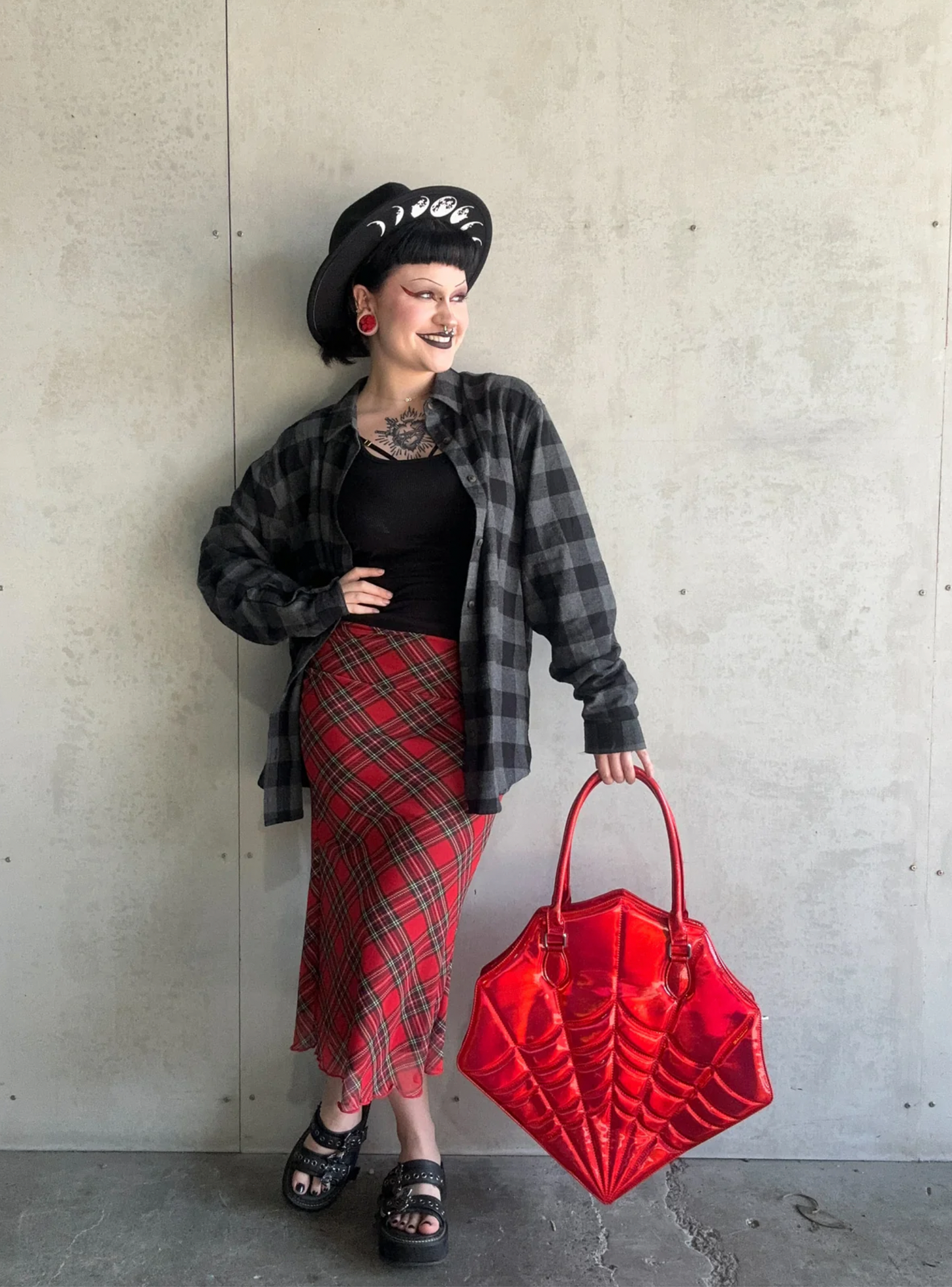 BLACK WIDOW Red - Mother Of Hades Shoulder Bag