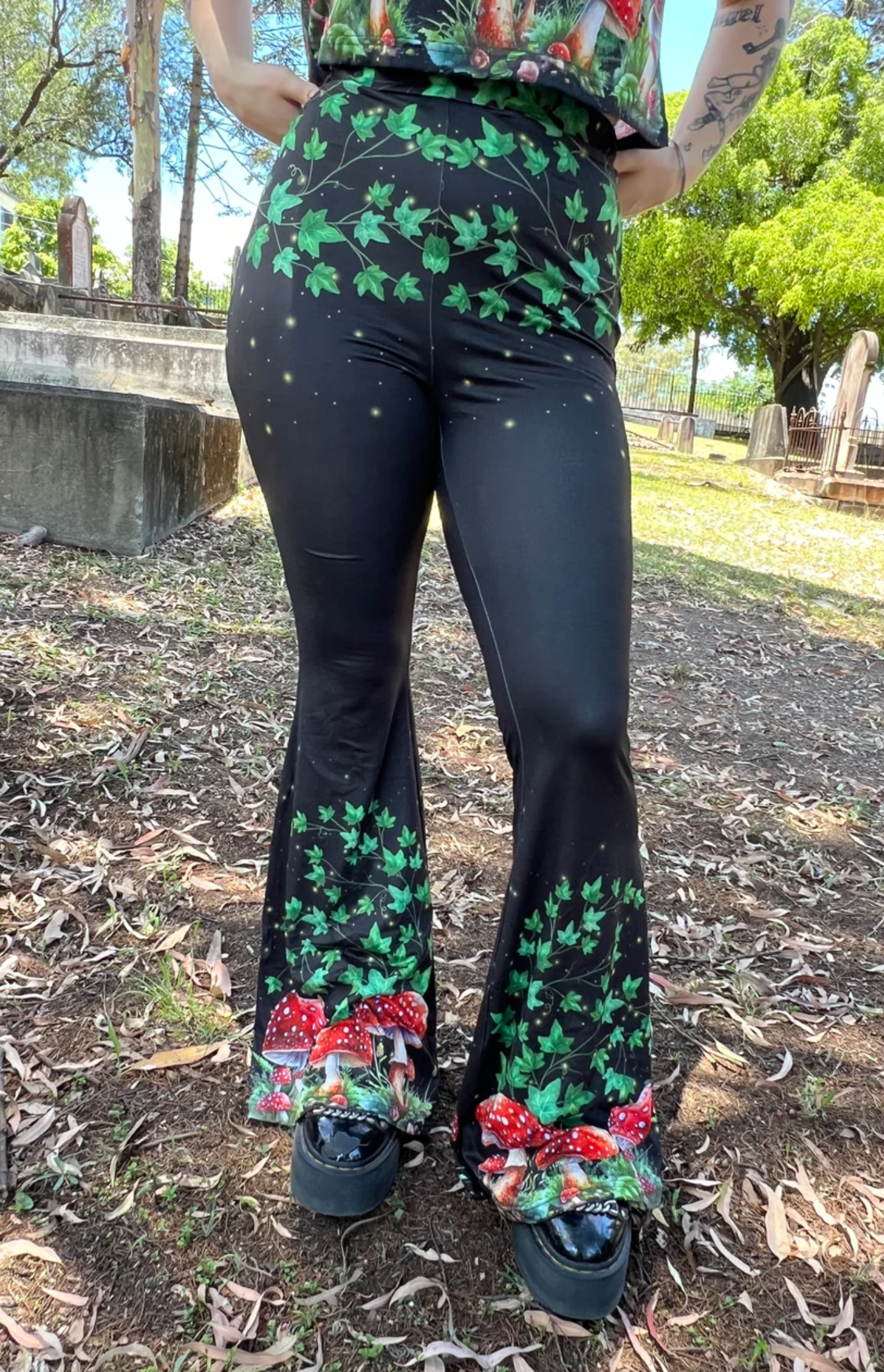 DON'T EAT IT - toadstool and poison ivy High waist flares