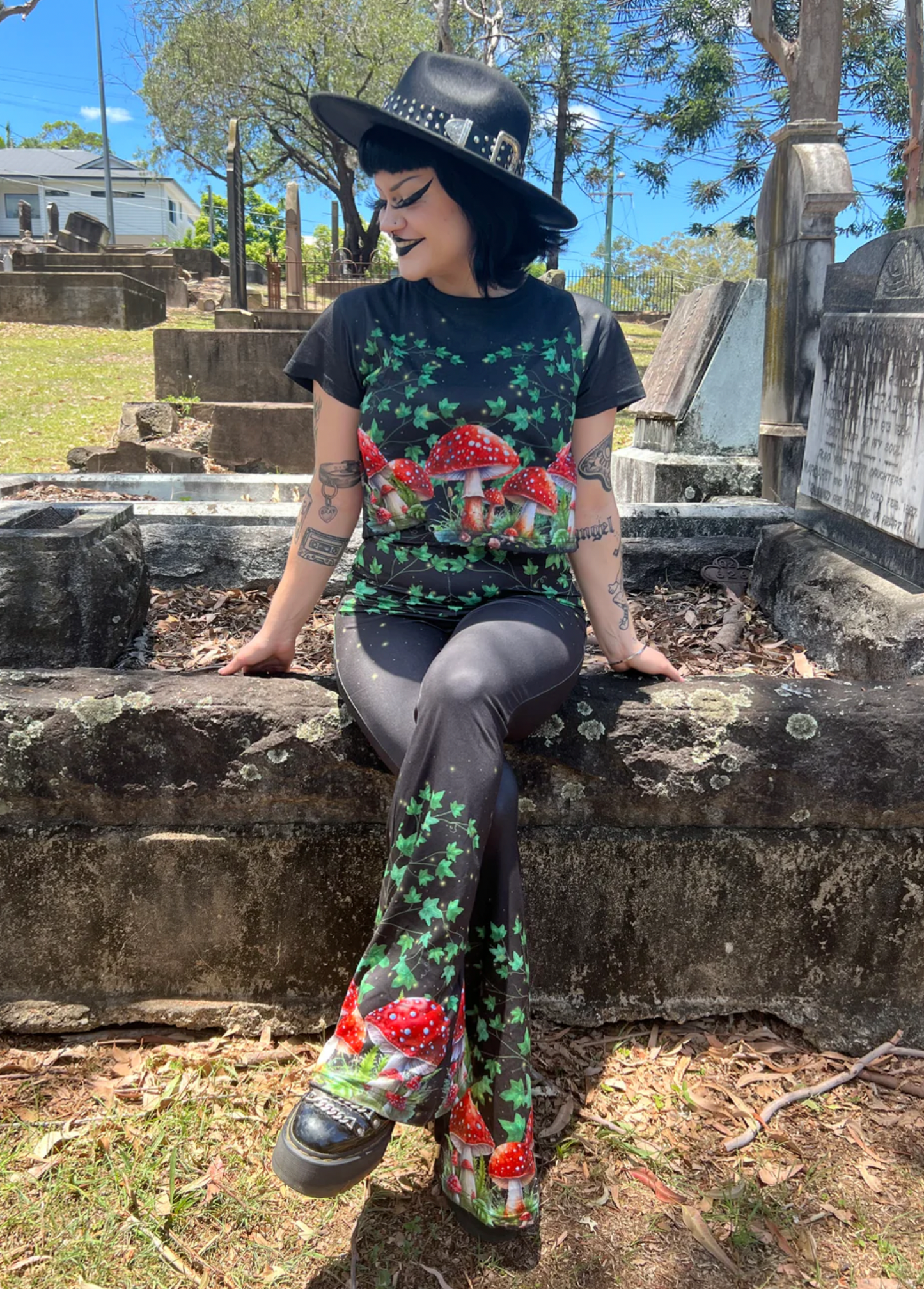 DON'T EAT IT - toadstool and poison ivy High waist flares