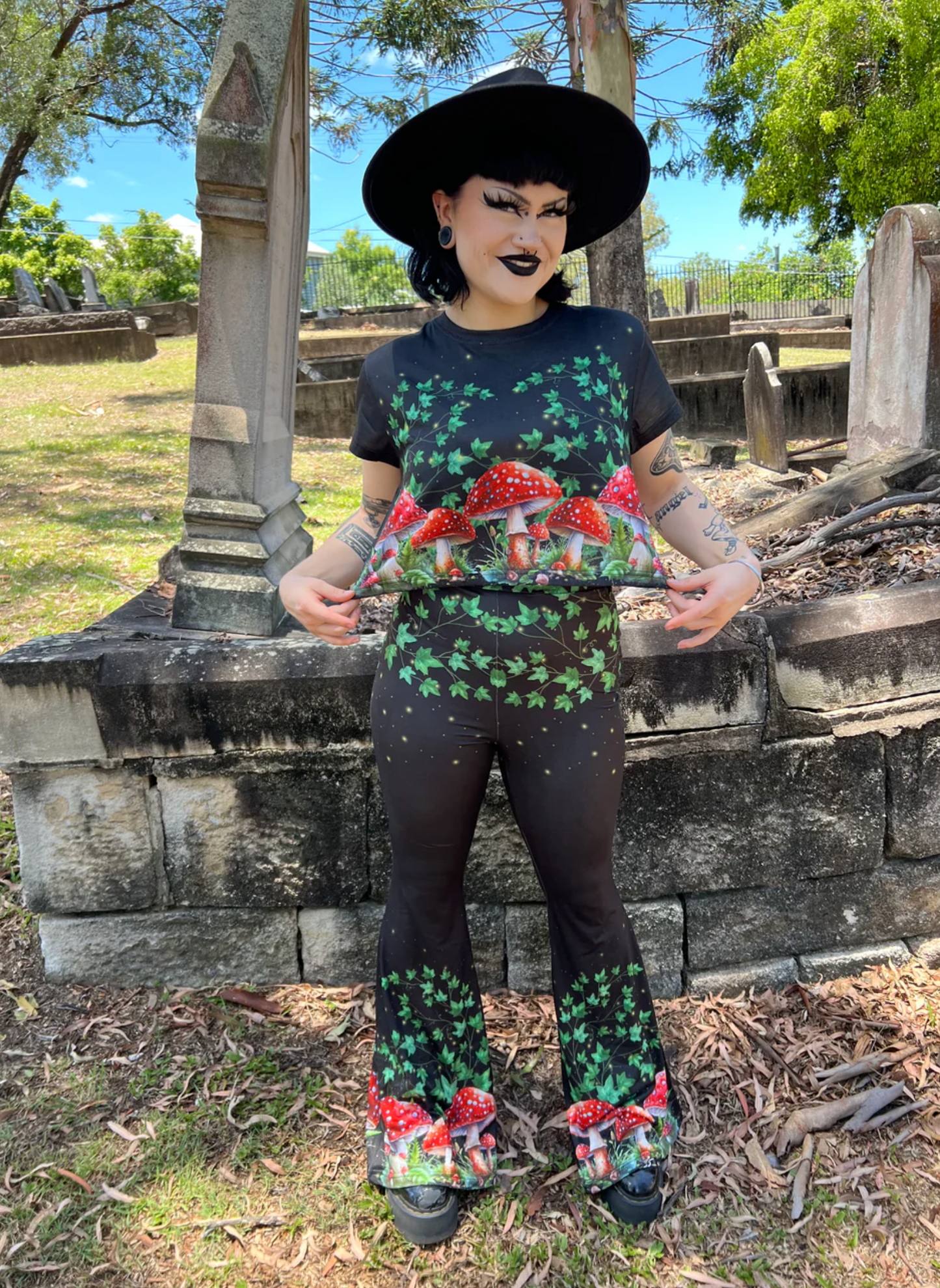 DON'T EAT IT - toadstool and poison ivy High waist flares