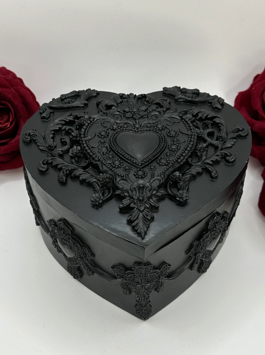 VANITY VALENTINE - Heart Shaped Box