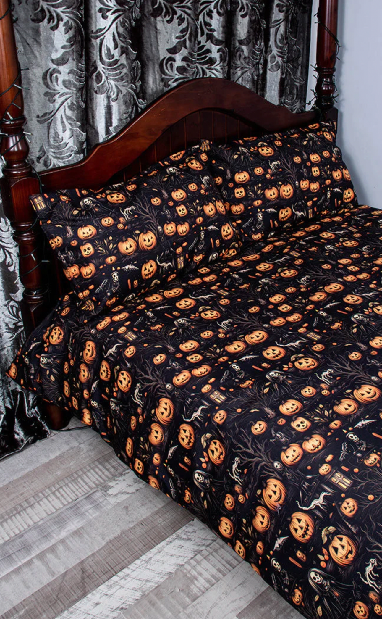 HALLOWEENTOWN Quilt Cover Set & Pillowcases