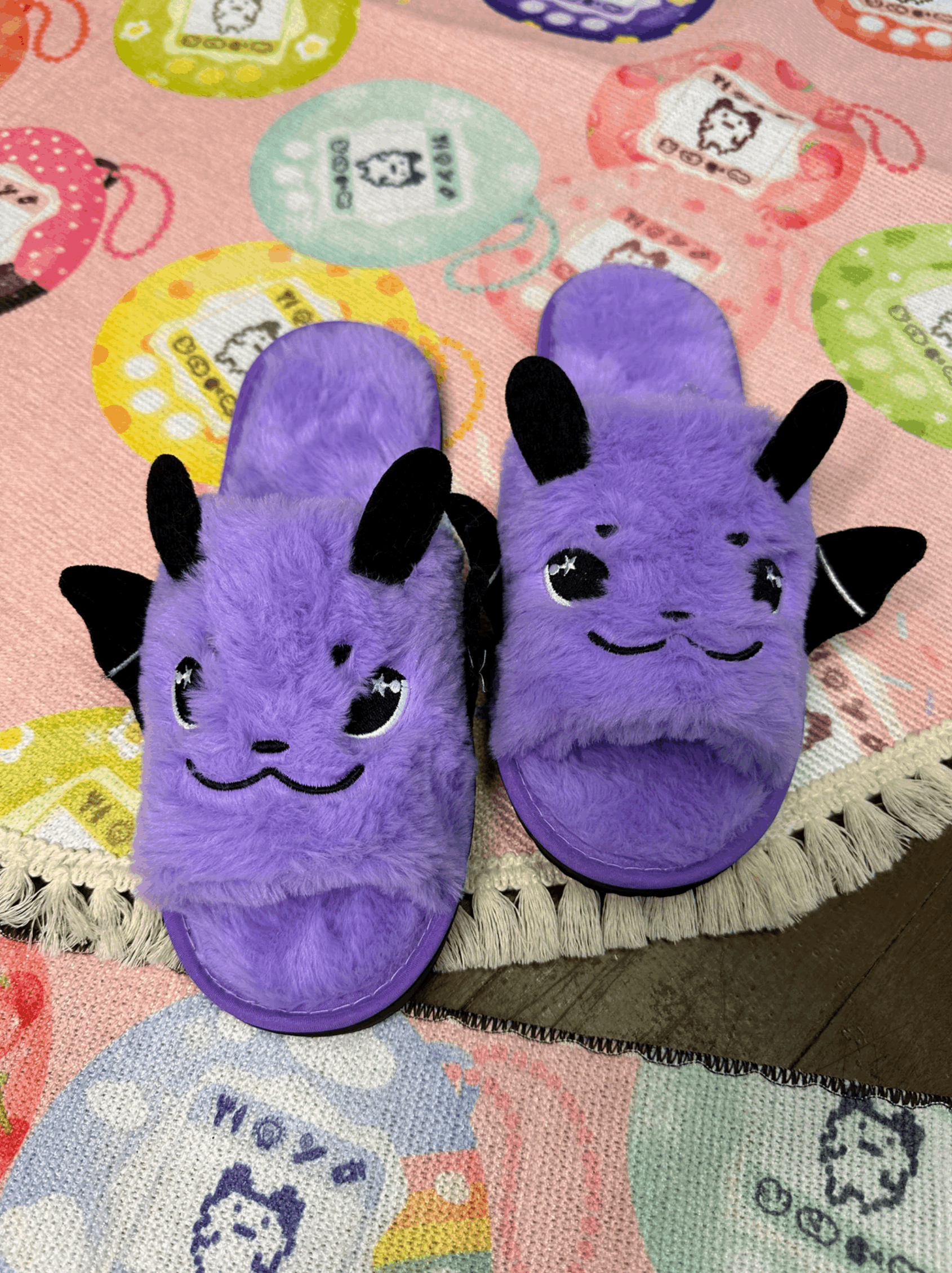 TOTAL CREEP- kawaii bat house slippers